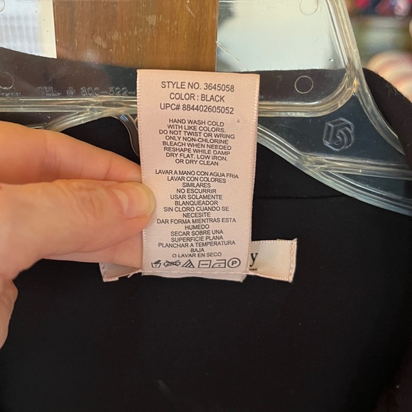 Philosophy Elegant Black Blazer size Large - Picture 3 of 4